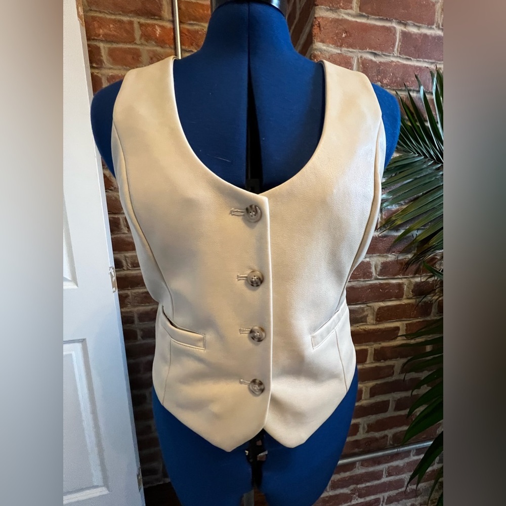 NWT Seven For All Mankind Faux Leather Vest - Picture 1 of 2